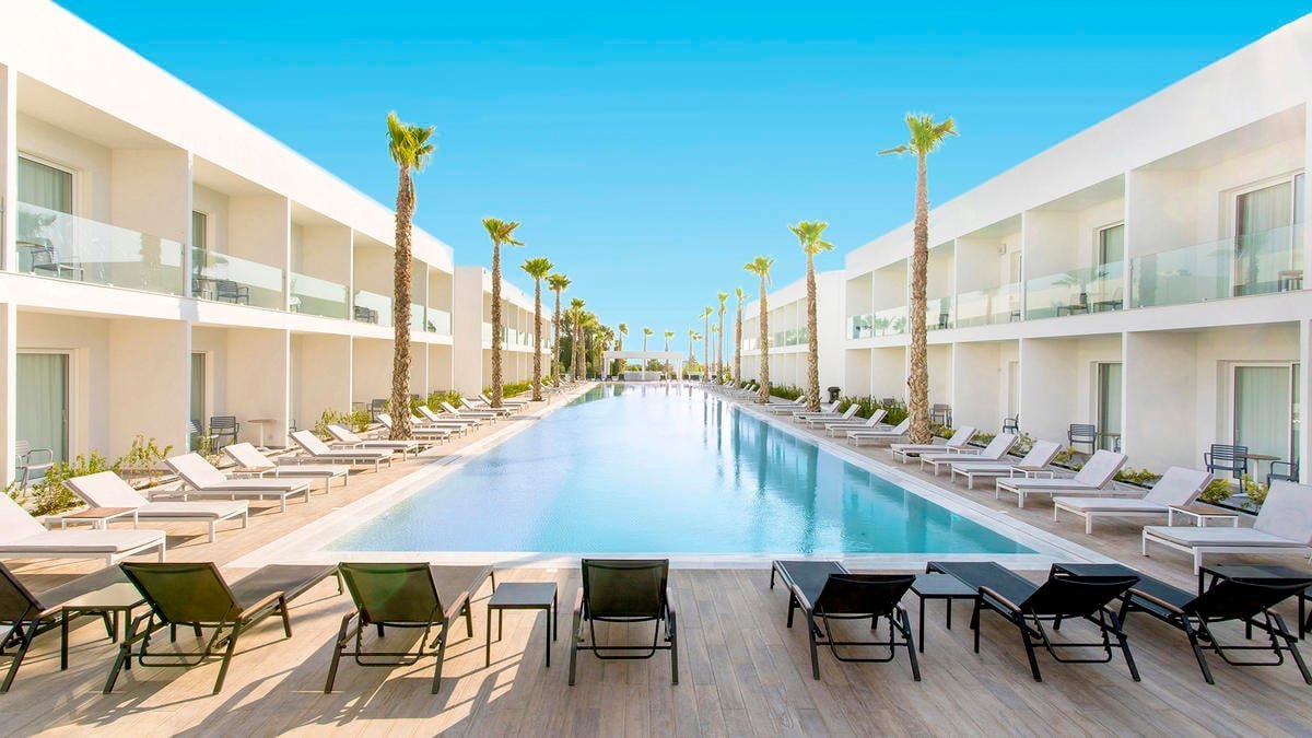 Hotel White Dreams Resort