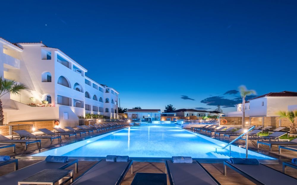 Hotel Azure Resort & Spa