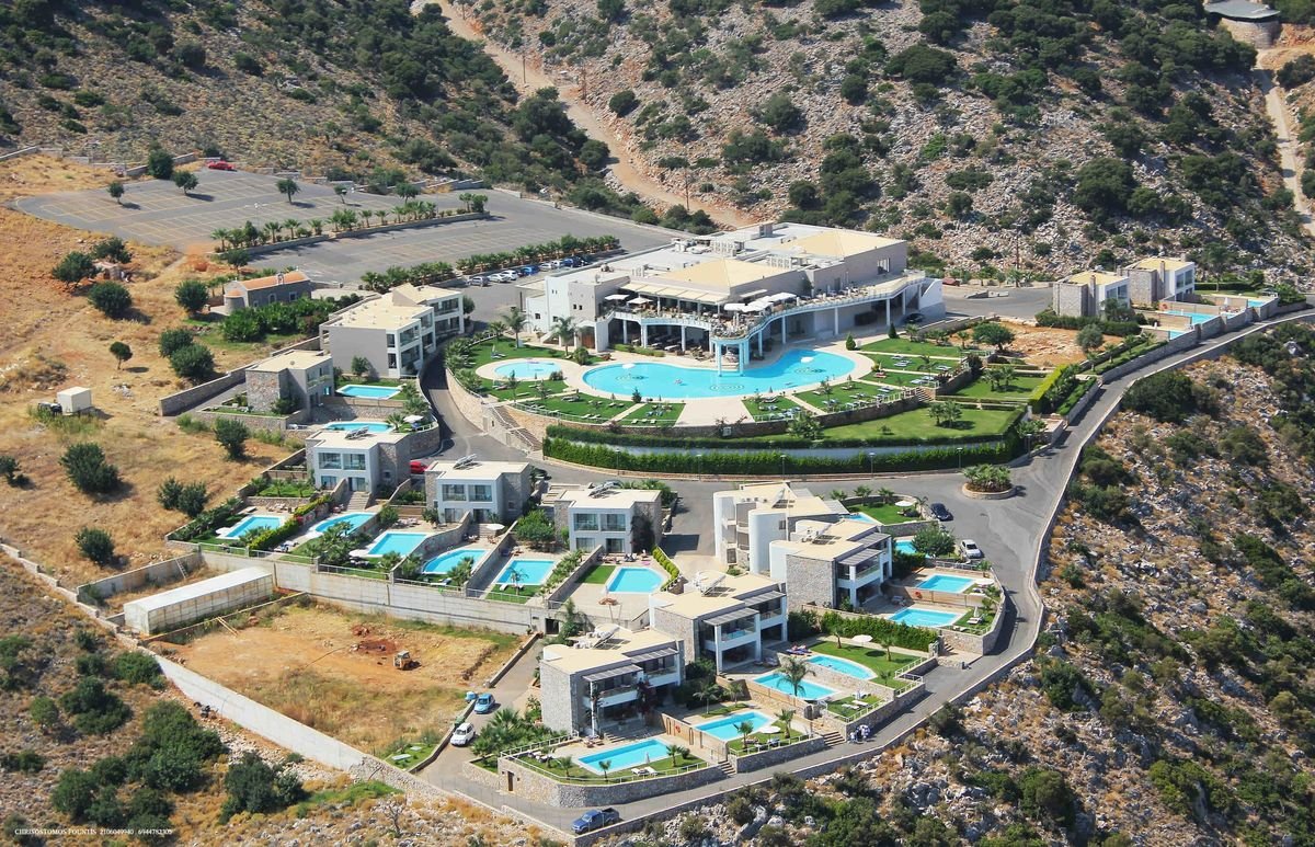 The Noverian Scenic Crete Hilltop Villa Resort & Spa