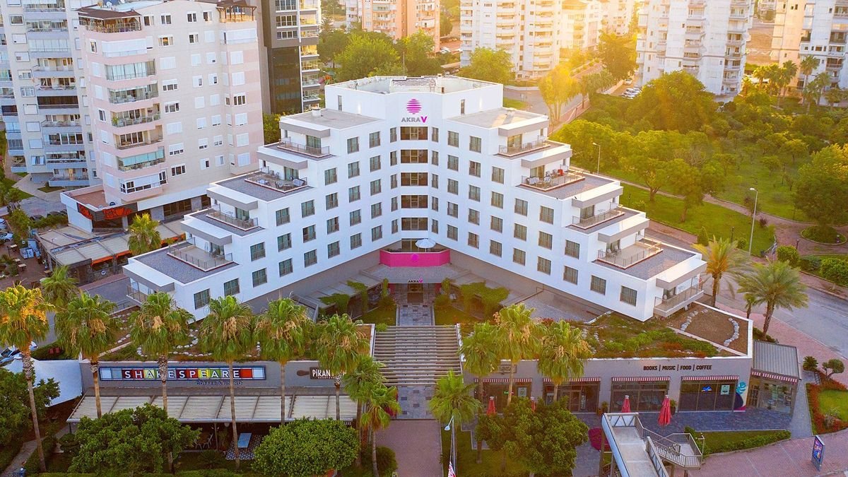 Akra V Hotel