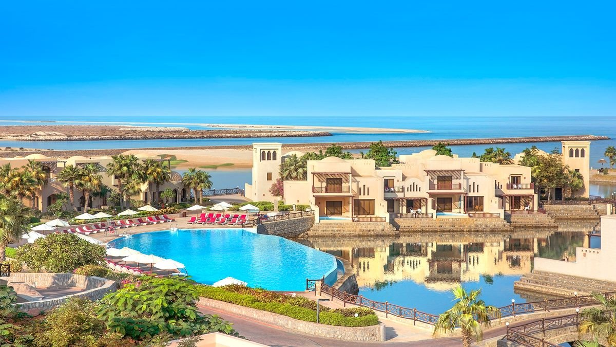 Cove Rotana Resort
