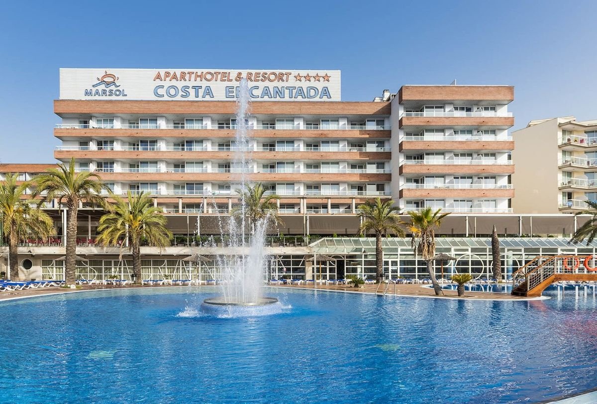 Costa Encantada Resort & Suites