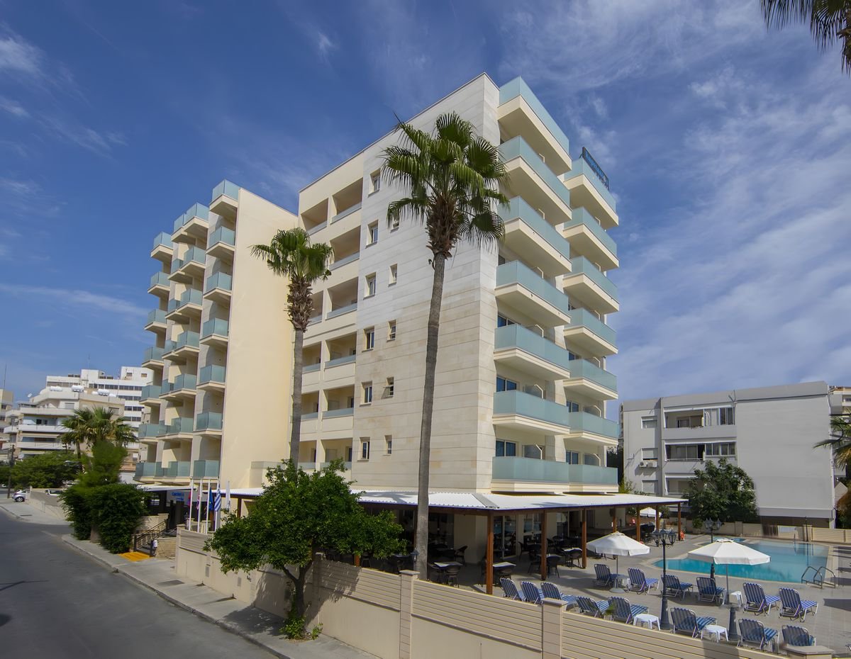 Kapetanios Limassol Hotel