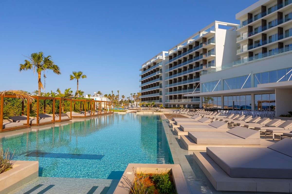 Chrysomare Beach Hotel & Resort