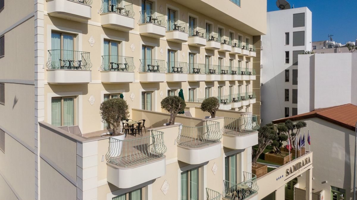 Leonardo Boutique Hotel