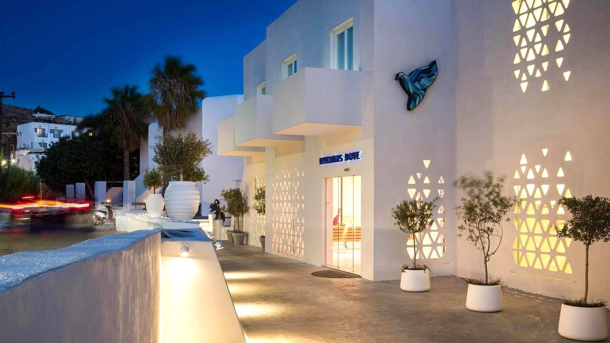 Mykonos Dove Beachfront Hotel