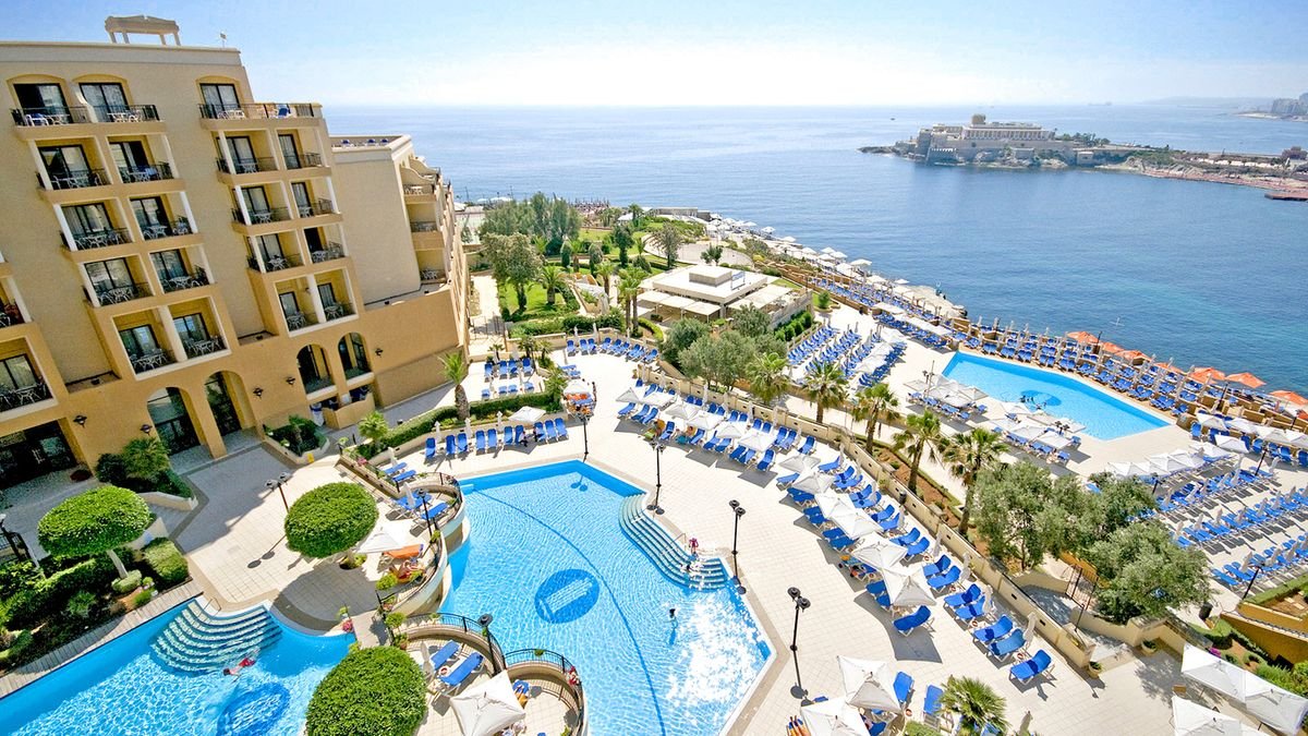 Marina Hotel Corinthia Beach Resort