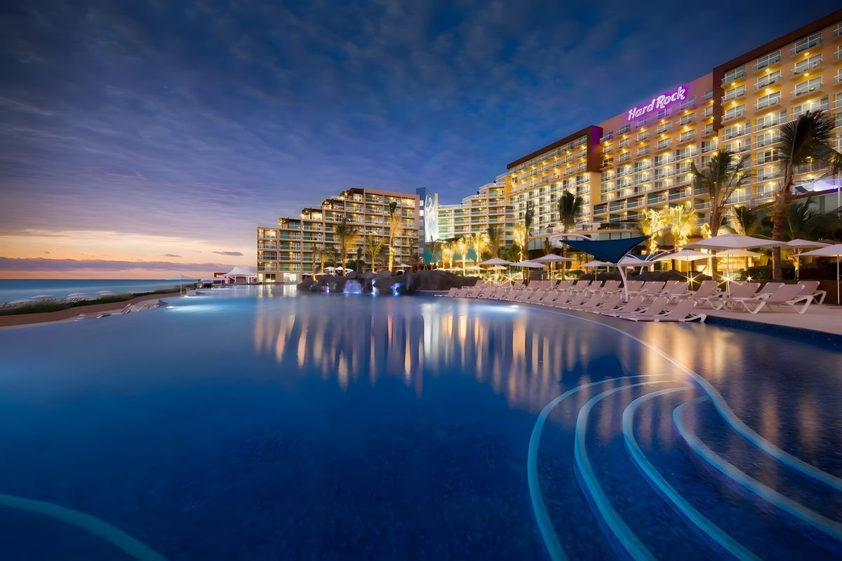 Hard Rock Cafe Cancun