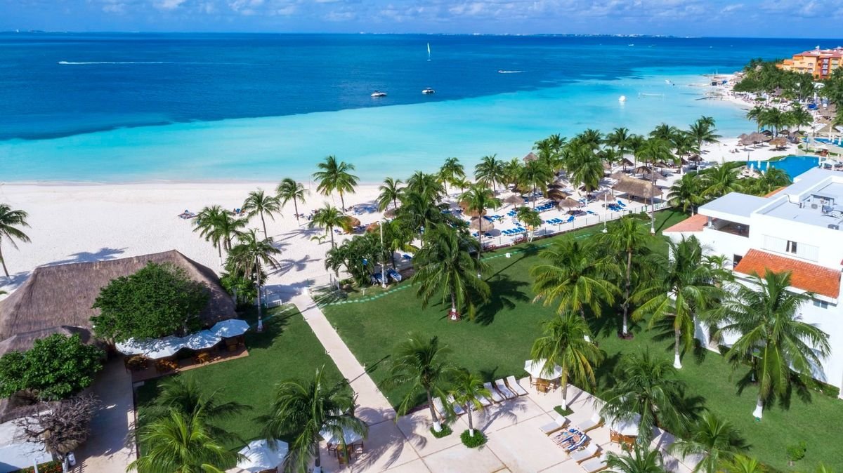 Beachscape Kin Ha Villas & Suites