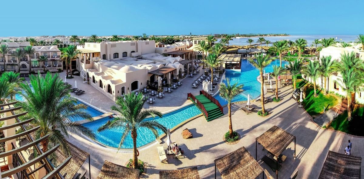 Jaz Makadina Resort 