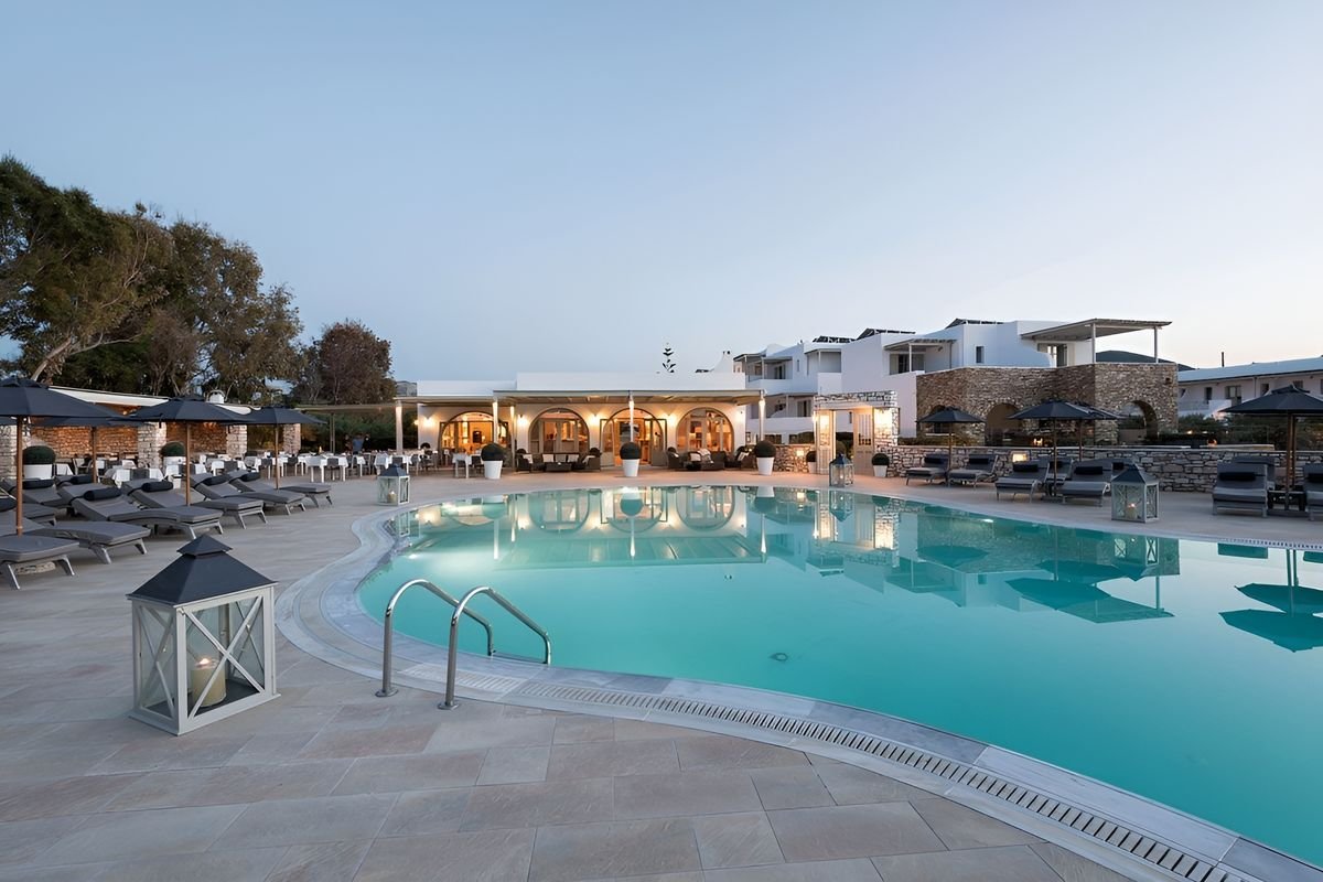 Saint Andrea Paros Seaside Resort  