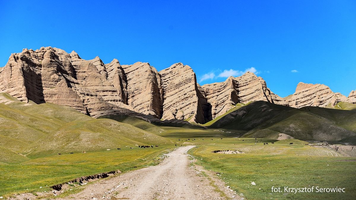 Bez trwogi po bezdrożach Kirgistanu