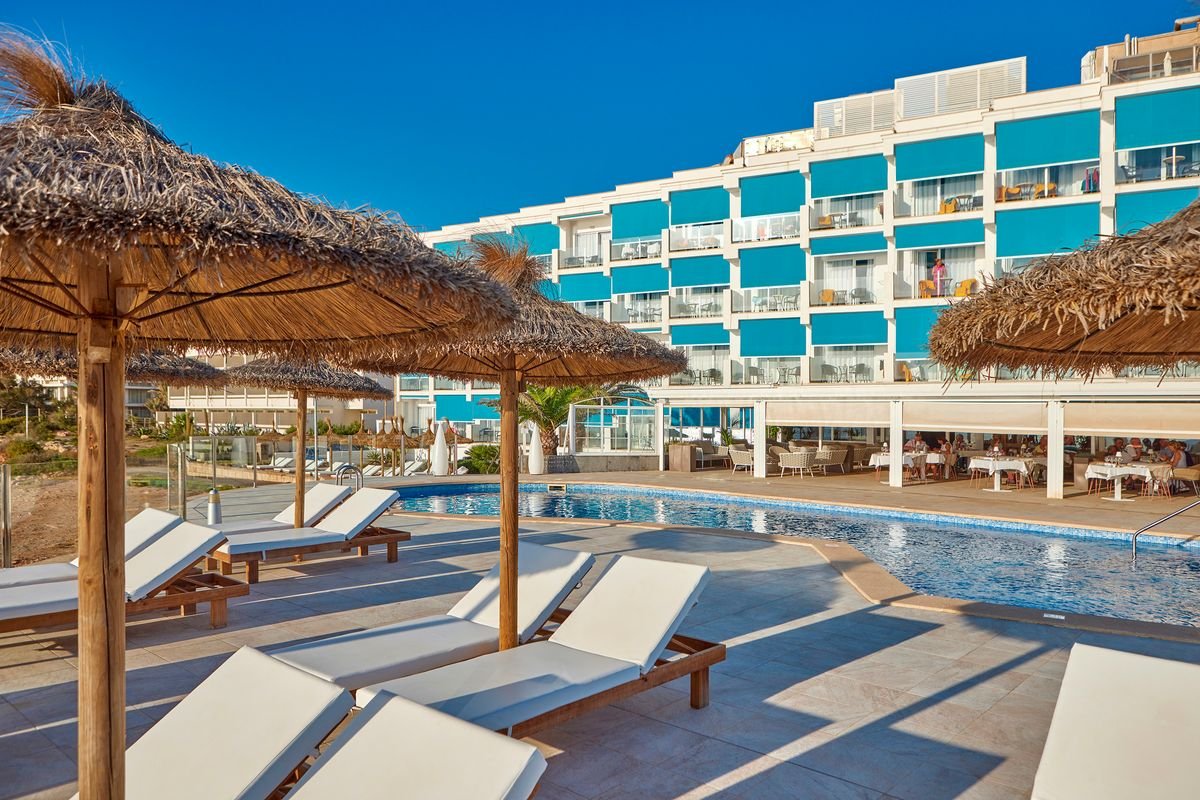 Hotel Cabo Blanco Universal