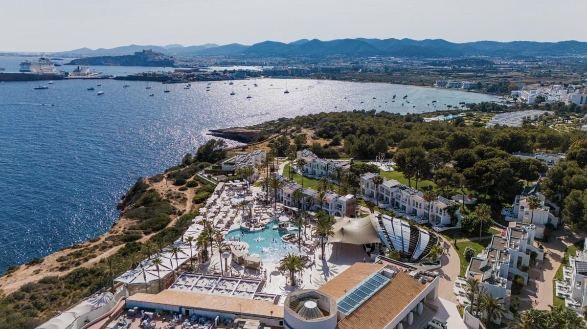 Destino Five Ibiza 5 Star Grand Luxe Resort