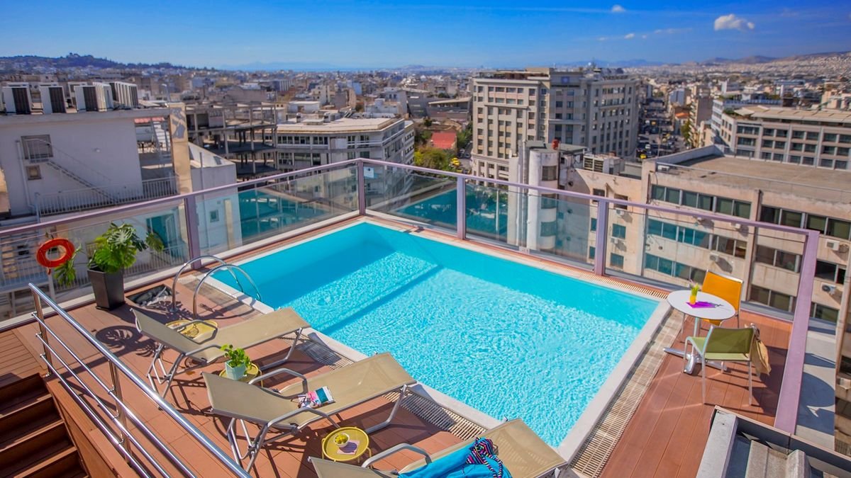 Novus City Hotel
