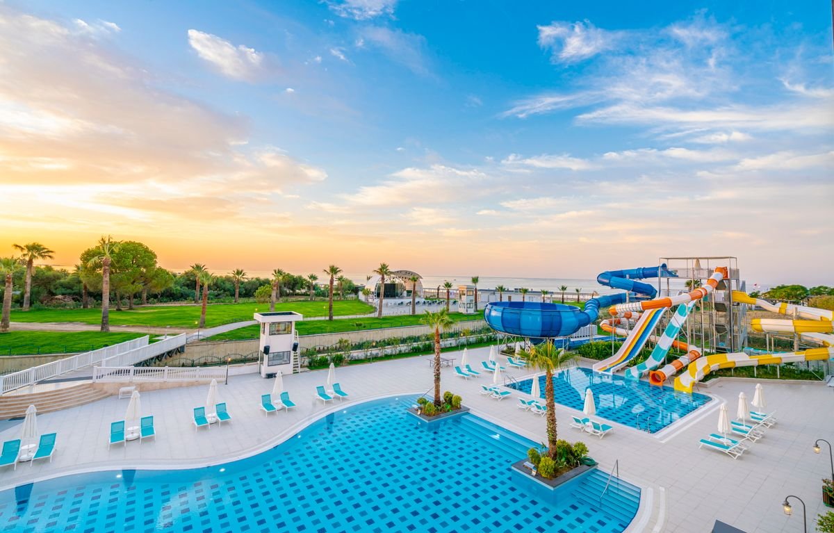 Diamond De Luxe Hotel And Spa