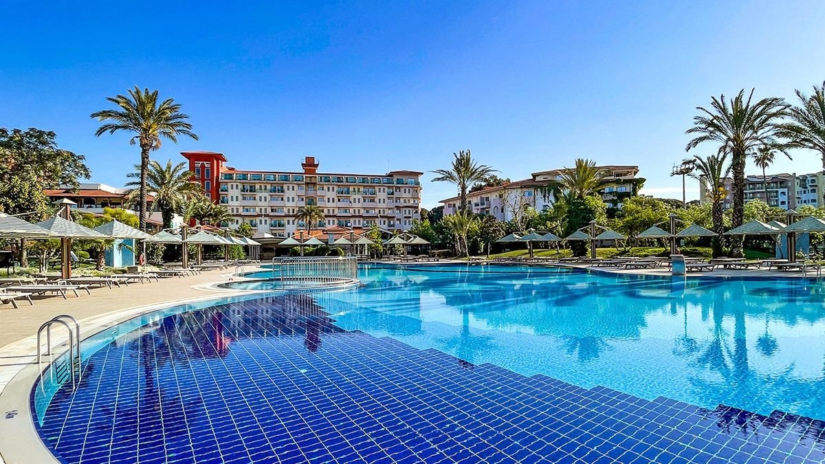 Belconti Resort Hotel