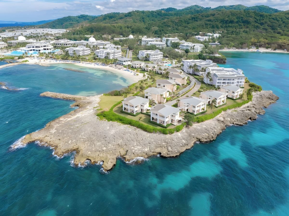 Grand Palladium Lady Hamilton Resort & Spa