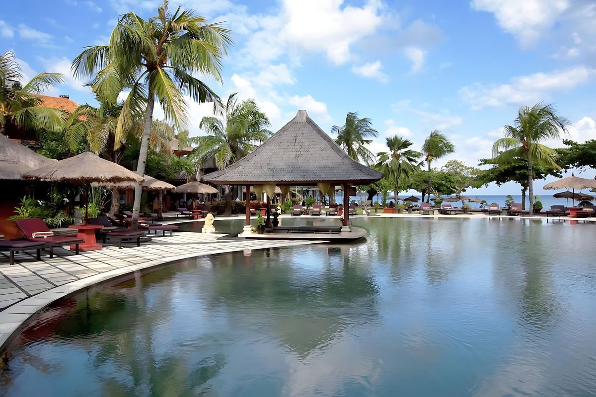 Keraton Jimbaran Resort
