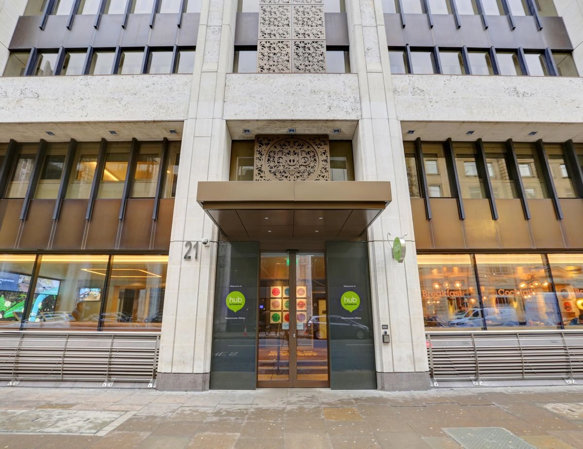 Hotel hub by Premier Inn London Westminster Abbey 