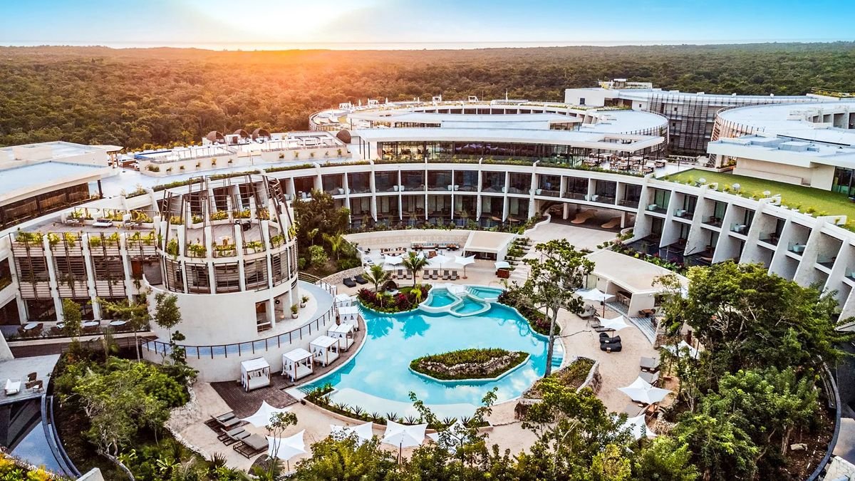 Secrets Tulum Resort & Beach Club