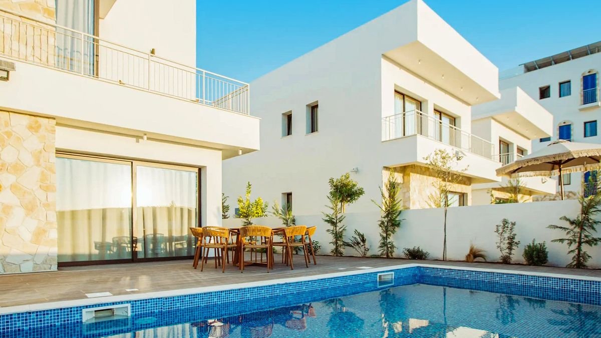 Hotel LIV & CO Suites & Villas