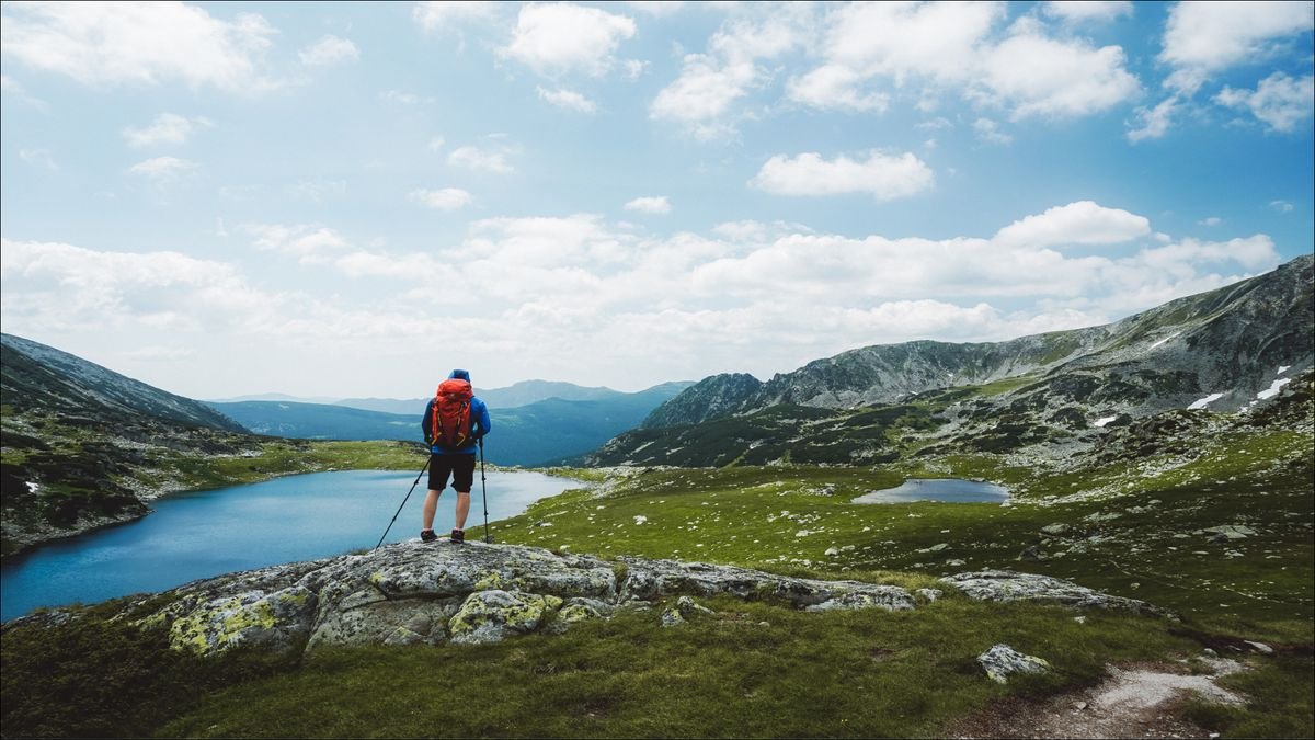 Trekking