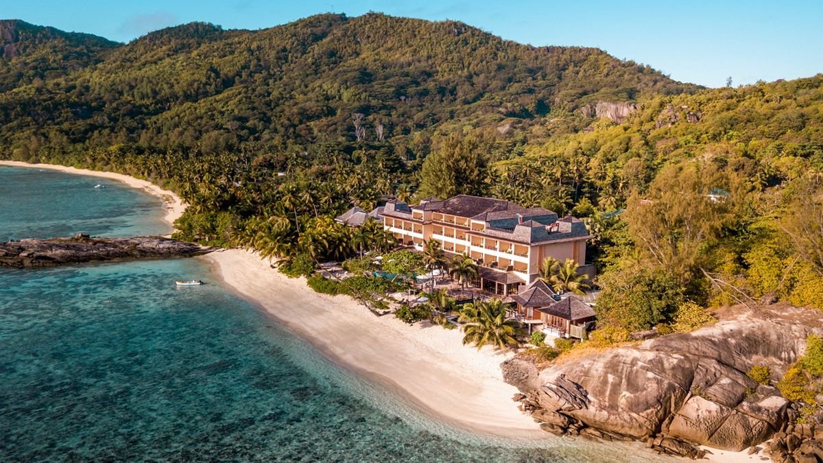 DoubleTree by Hilton Seychelles – Allamanda Hotel Resort & Spa