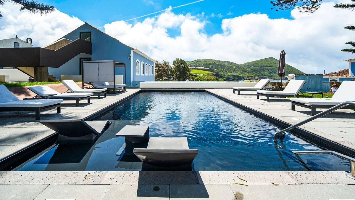 Azores Book Hotel 