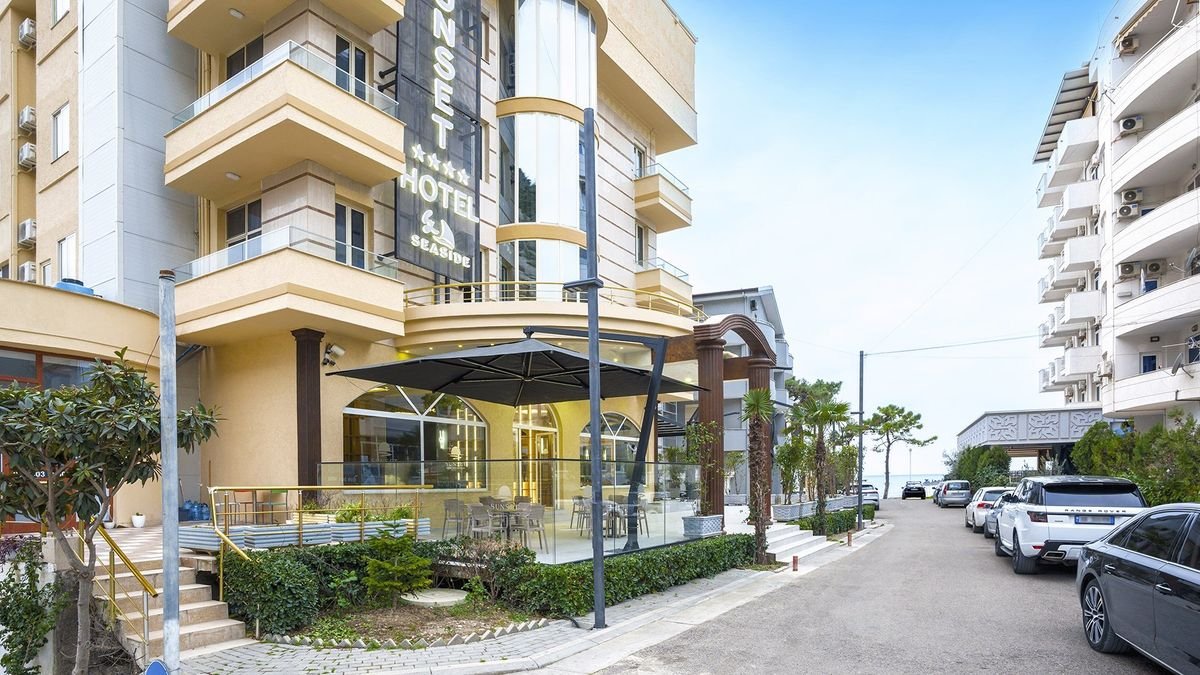 Hotel Sunset by Seaside