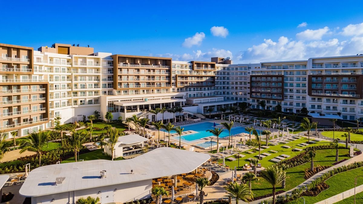 Hotel Embassy Suites by Hilton Aruba Resort