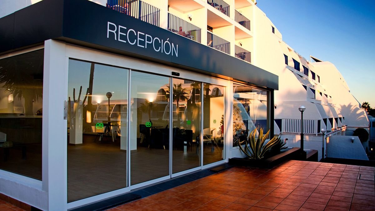 Ereza Apartaments Los Hibiscos