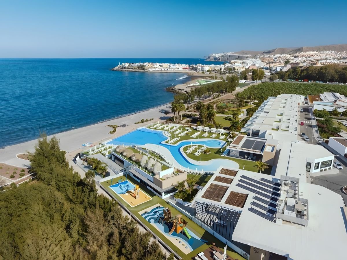Resort Cordial Santa Águeda & Perchel Beach Club