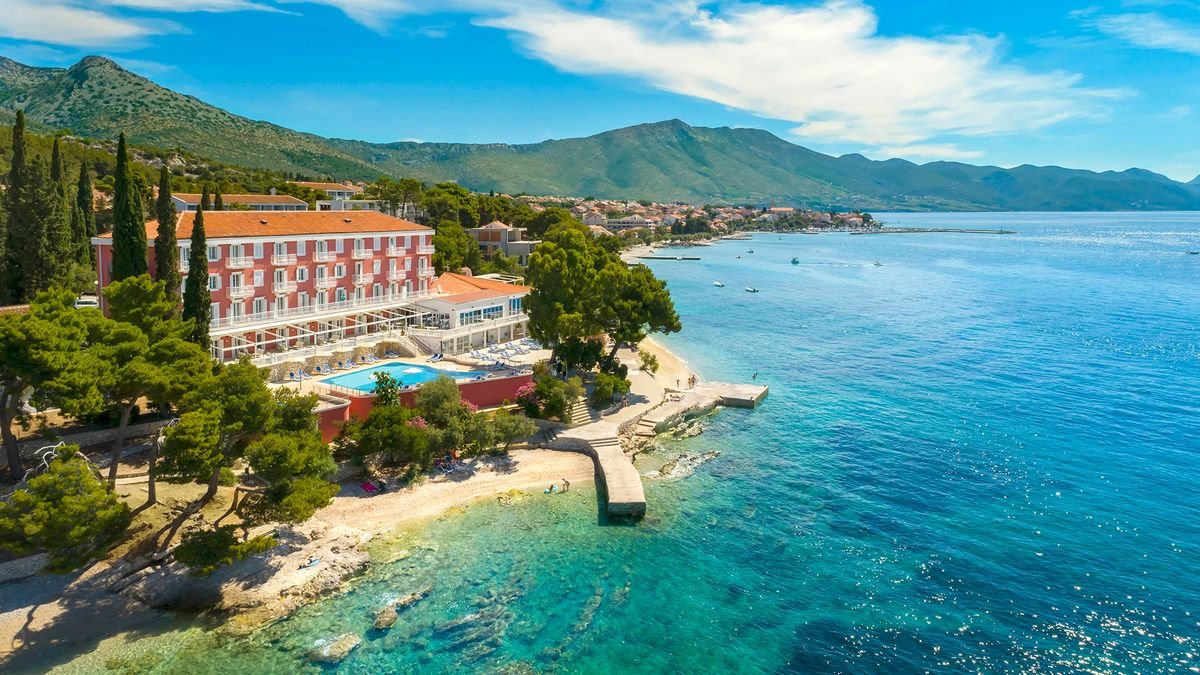 Aminess Younique Bellevue Hotel