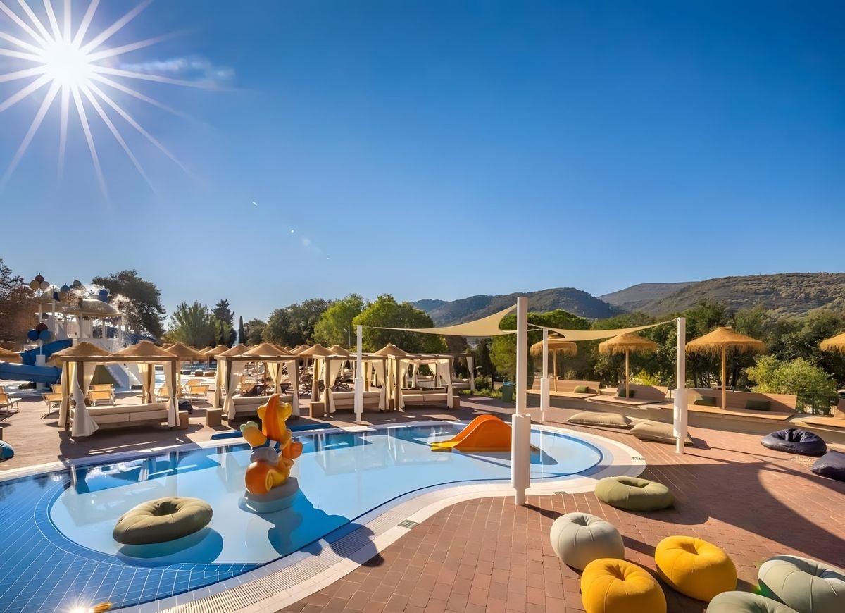Valamar Amicor Resort