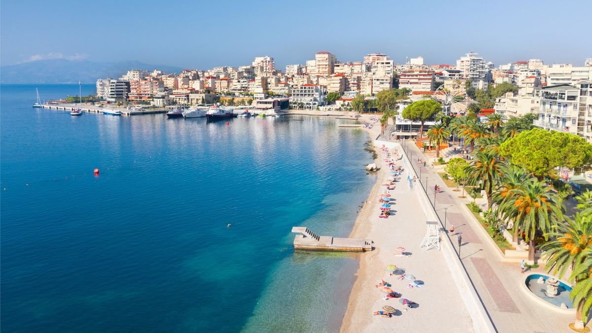 Mirror Beach (Saranda)
