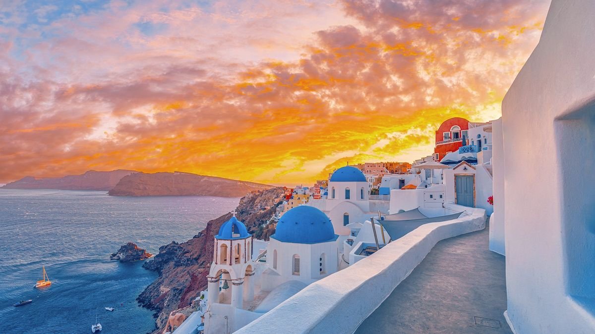 Od Akropolu po kalderę Platinum