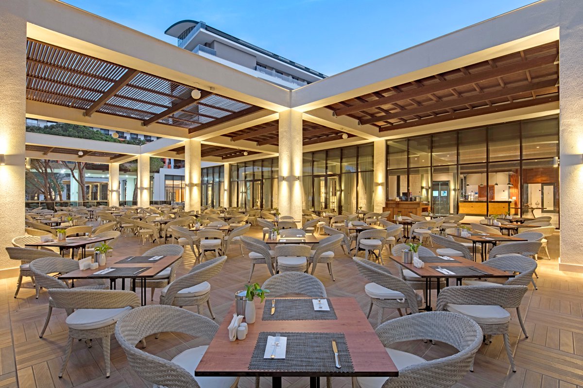 Hotel Trendy Lara