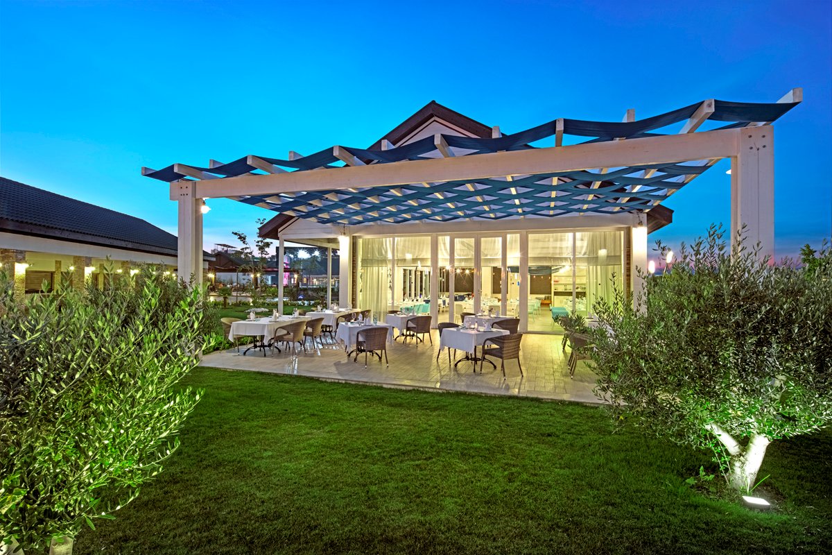 Hotel Trendy Lara