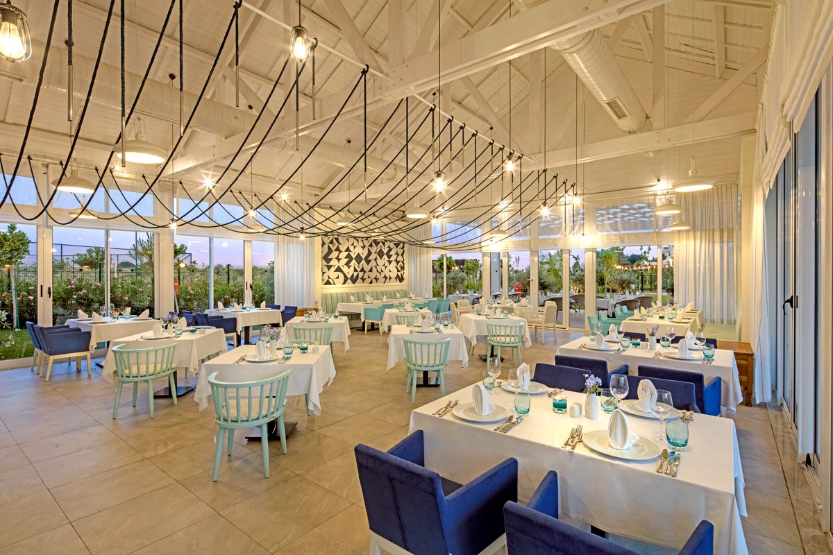 Hotel Trendy Lara