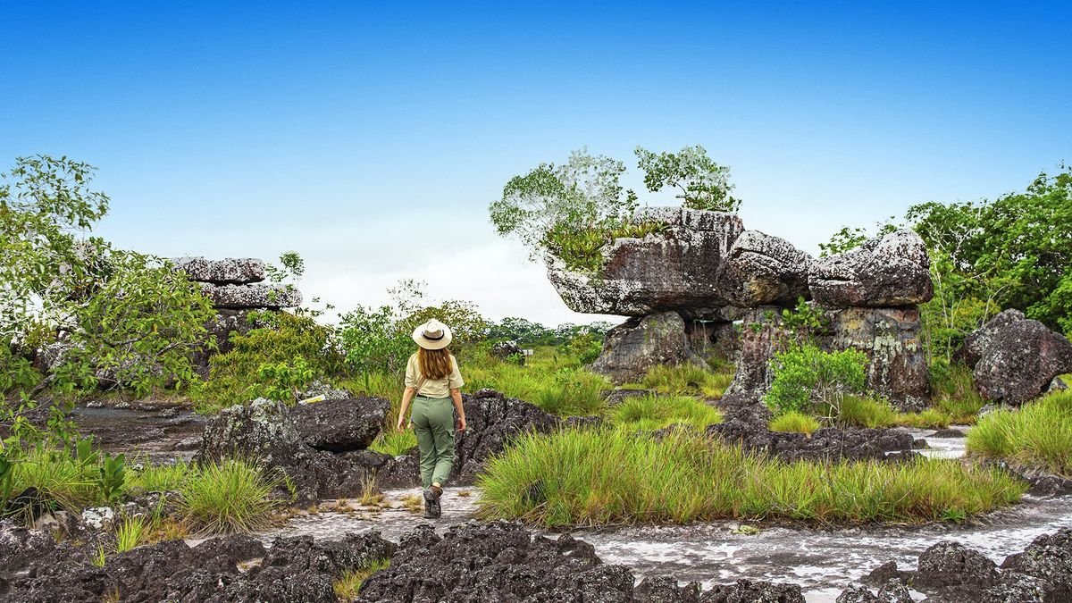 Kolumbia nieznana: kamienne opowieści Guaviare