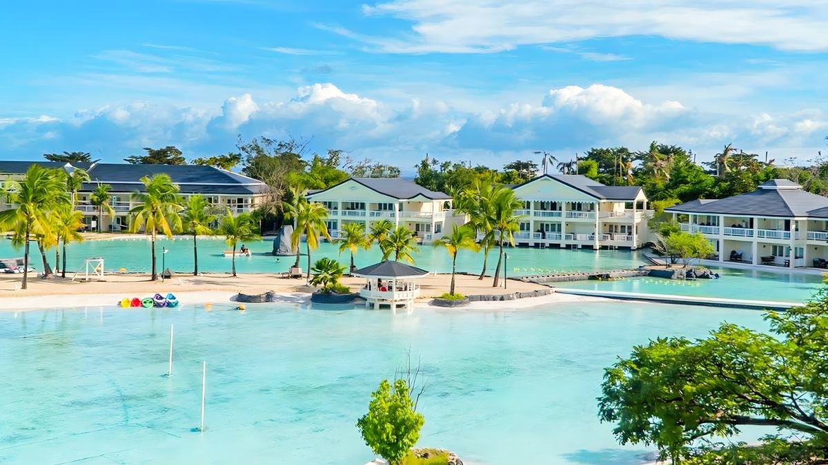 Plantation Bay Resort & Spa