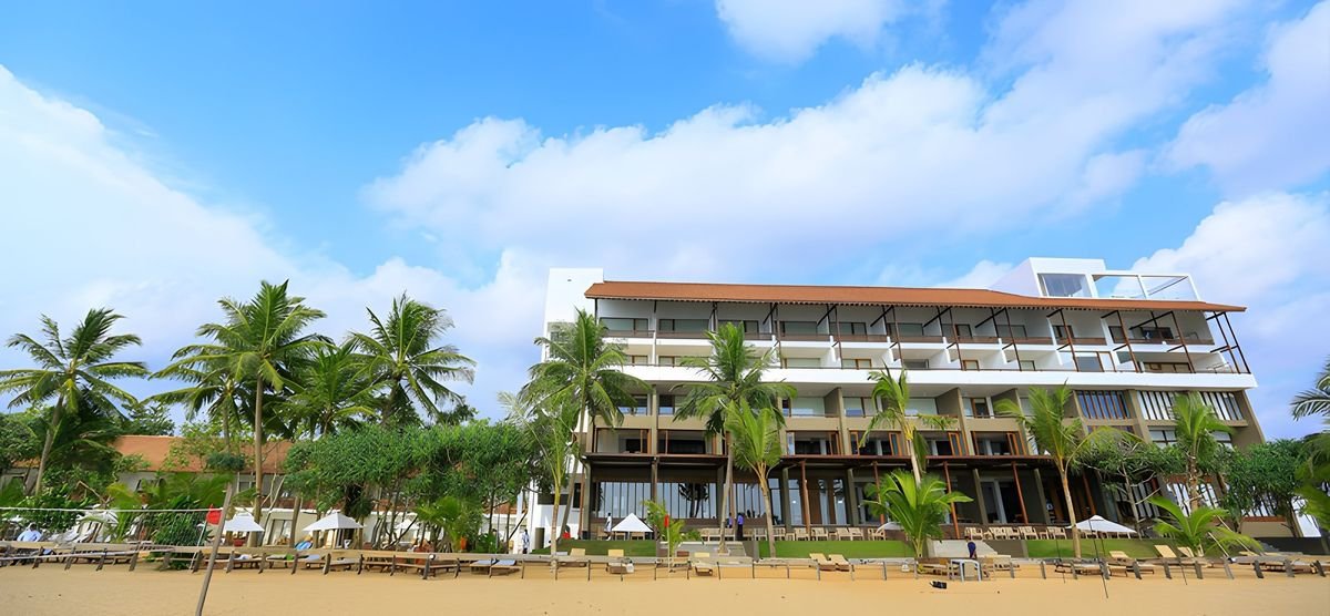 Hotel Pandanus Beach Resort & Spa