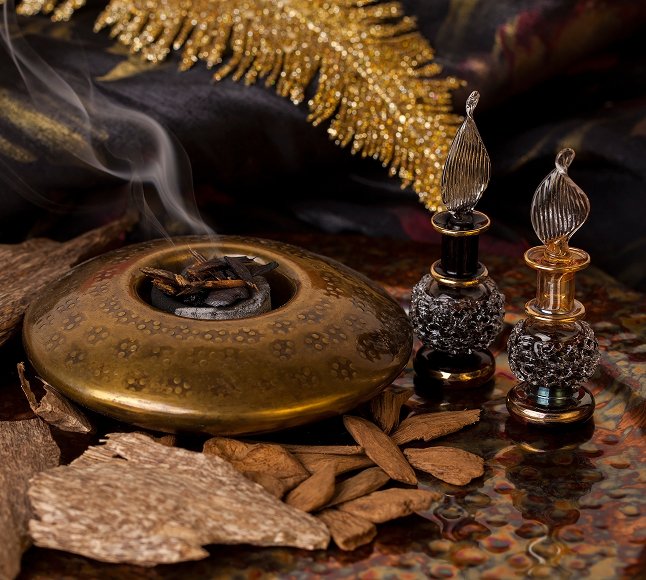 Arabskie perfumy – co je wyróżnia, dlaczego warto?