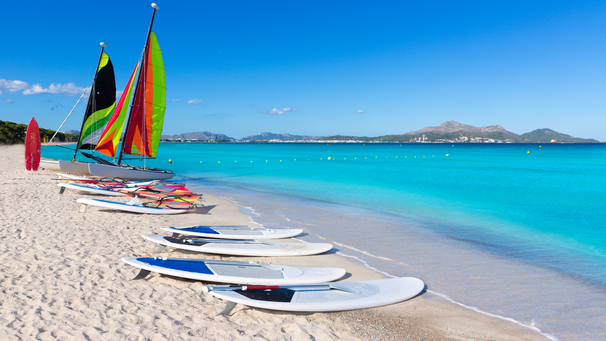 Surfing, Windsurfing I Kitesurfing