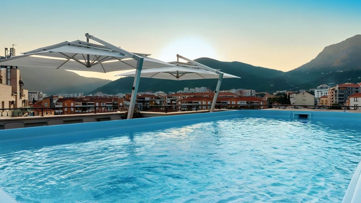 Hotel Diplomat by Aycon