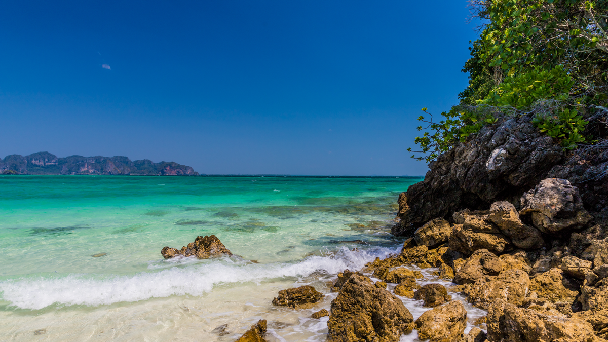 Tup Island 