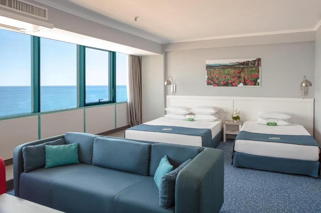 International Casino & Tower Suites