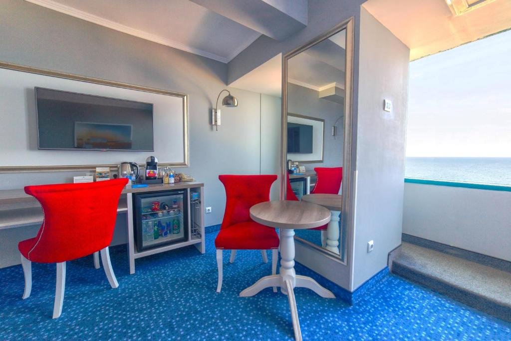 International Casino & Tower Suites