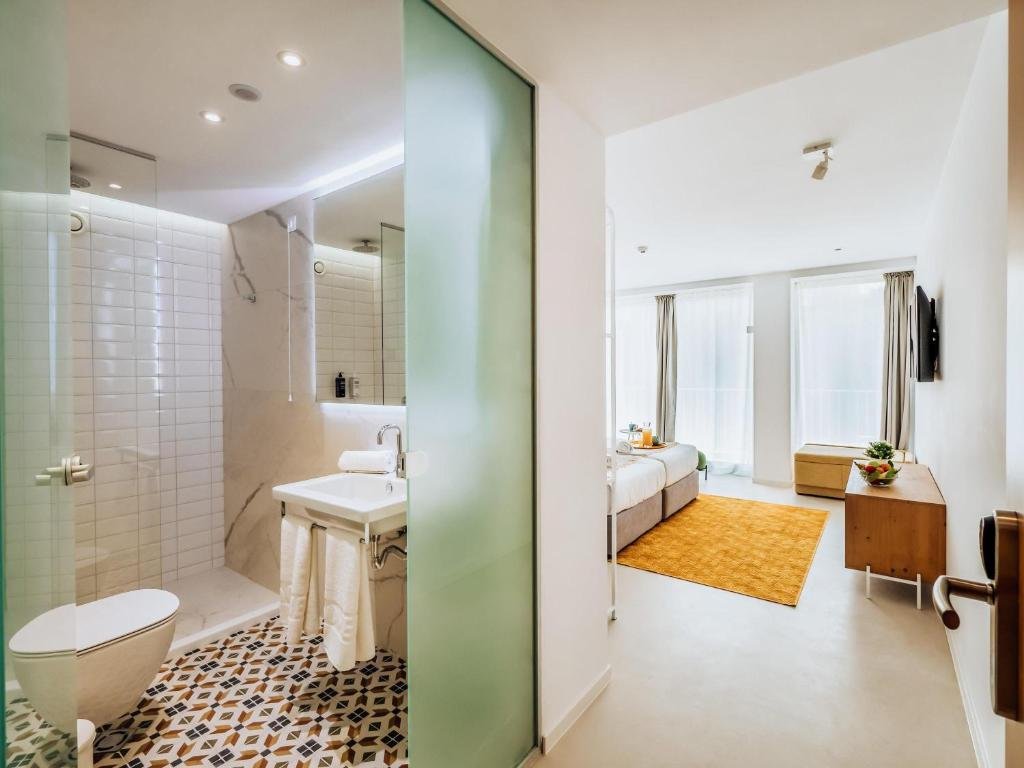 Ibis Styles Roomer Golden Sands